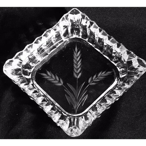 VTG HEISEY CRYSTAL SQUARE ASHTRAY RIDGELEIGH ETCHED WHEAT GLASS 1935-44 BRIDGE - Picture 2 of 8